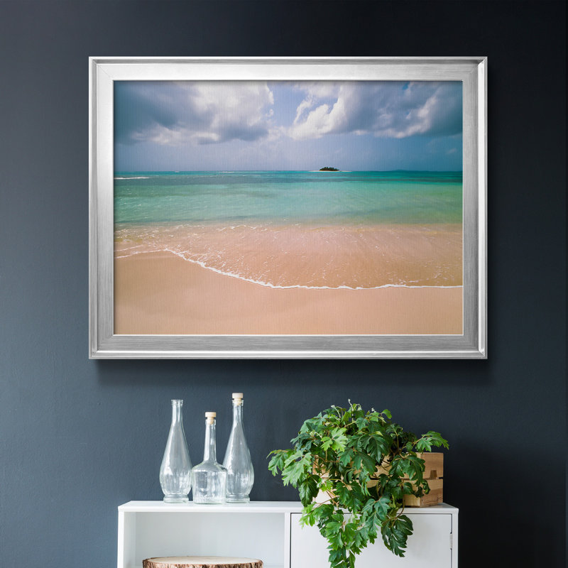 «Clear Beach», reproduction encadrée de qualité supérieure - prête à être accrochée, H 30,5 po x l 42,5 po x P 1,5 po