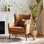 Fauteuil à oreilles en similicuir avec garniture cloutée 30 po Ebbert