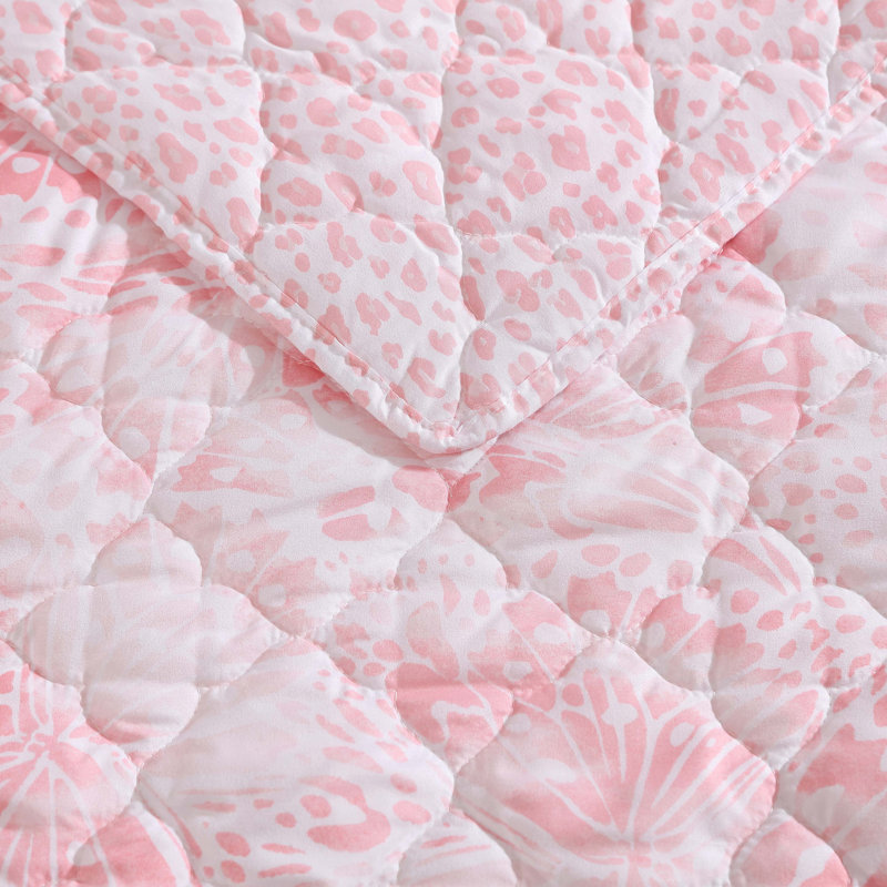 Full Pink Microfiber Reversible Quilt Set with Shams