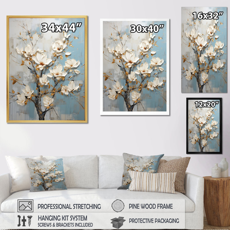 Fleurs de magnolias bleues et blanches sur toile, H 44 po x l 34 po x P 1,5 po, Cadre flottant noir