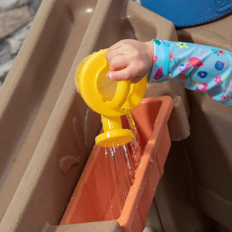 Step2 Pump & Splash Discovery Pond Water Table with Accessories