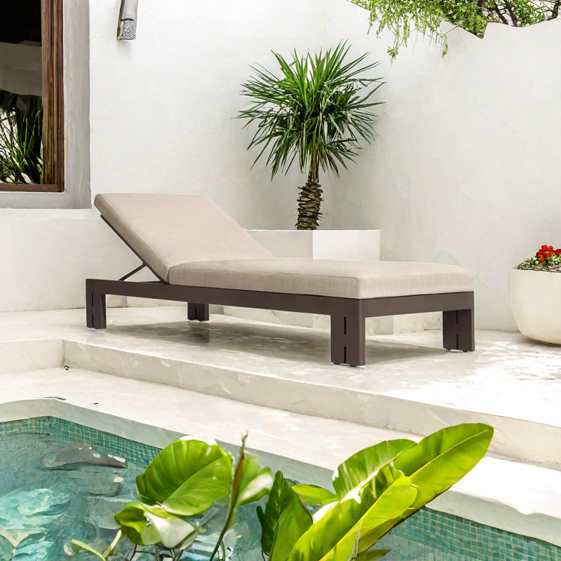 Chaise longue d'extérieur en aluminium, Brun clair
