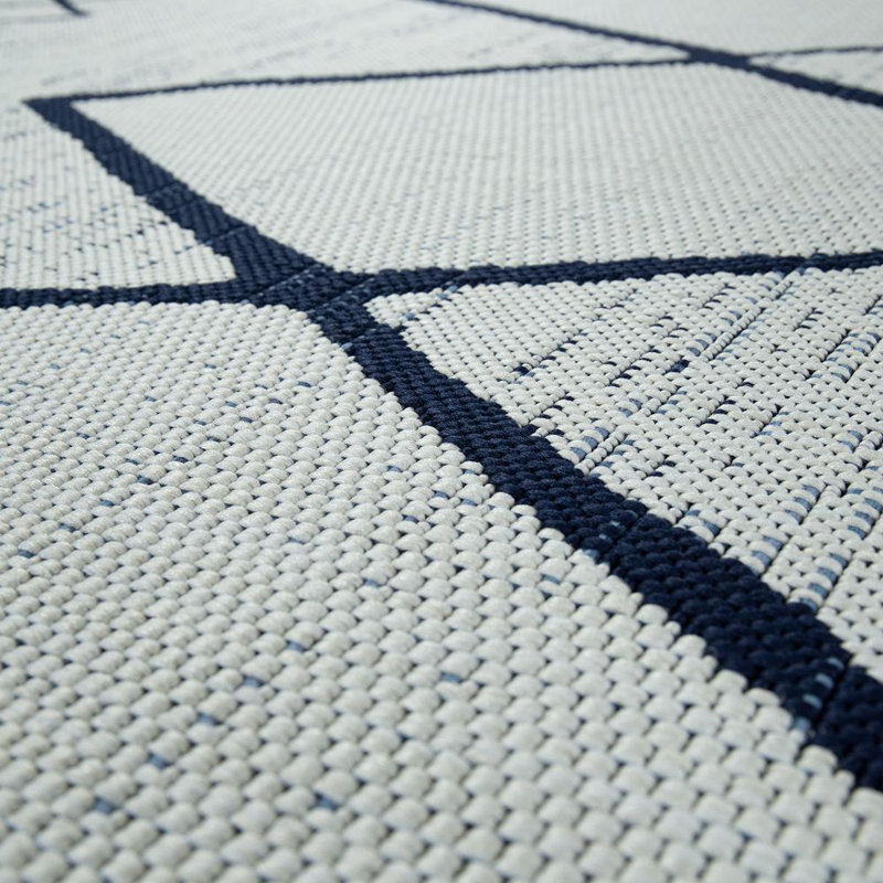 Jarboe Geometric Indoor / Outdoor Area Rug, Rectangular 160 x 230cm