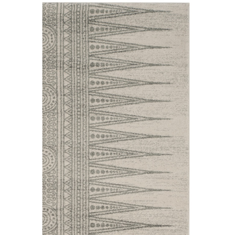 Abbingt Southwestern Ivory/Silver Area Rug