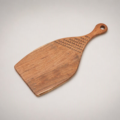 Planche à découper artisanale en bois d'acacia avec poignée, polyvalente pour couper et servir, fini naturel, 17,8 x 1,9 x 41,9 cm