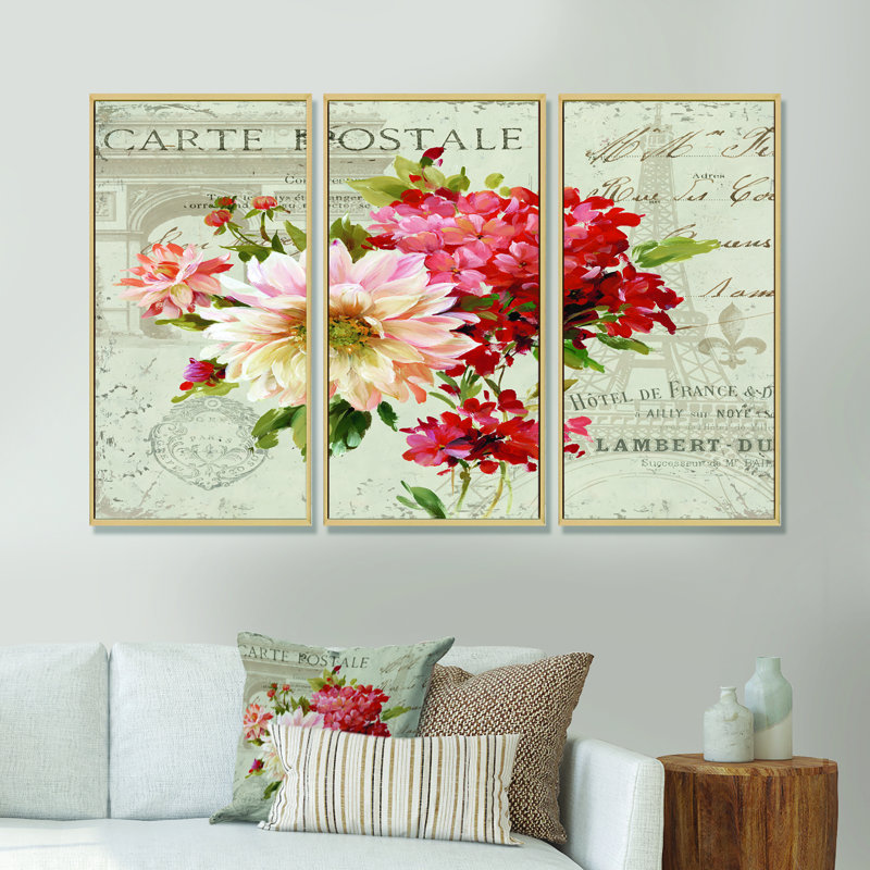 «Red Painted Flowers On Vintage Post card III», peinture sur toile 3 pièces, H 20 po x l 36 po, Noir