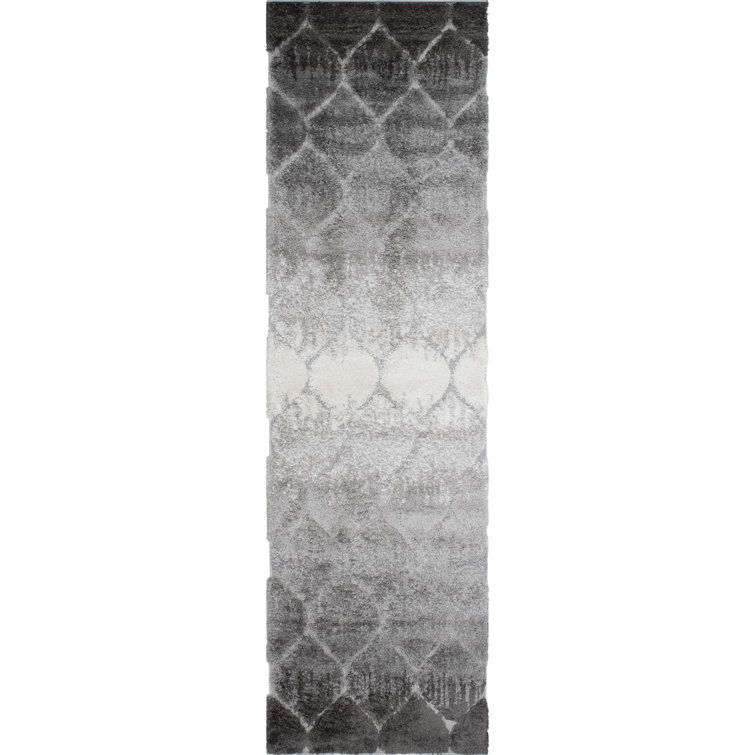 Aaeden Geometric Indoor Rug