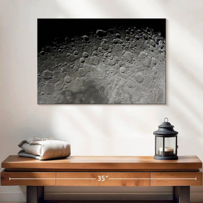 Surface de la lune Oberle
