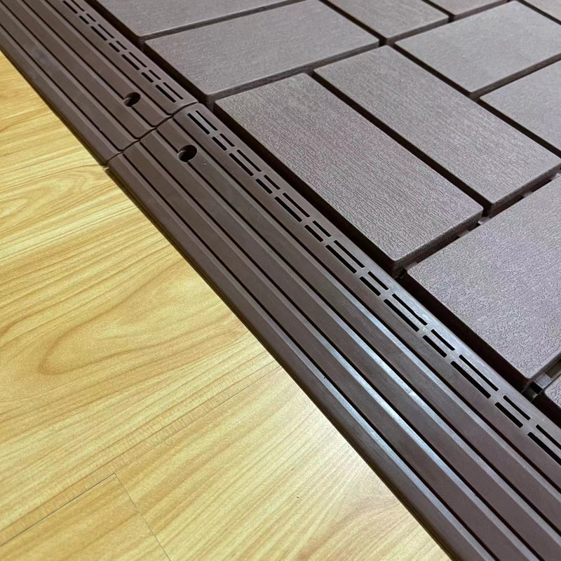 Produits auxiliaires pour épisser les planchers en plastique, 30 bandes d'étanchéité et 4 corniers, brun