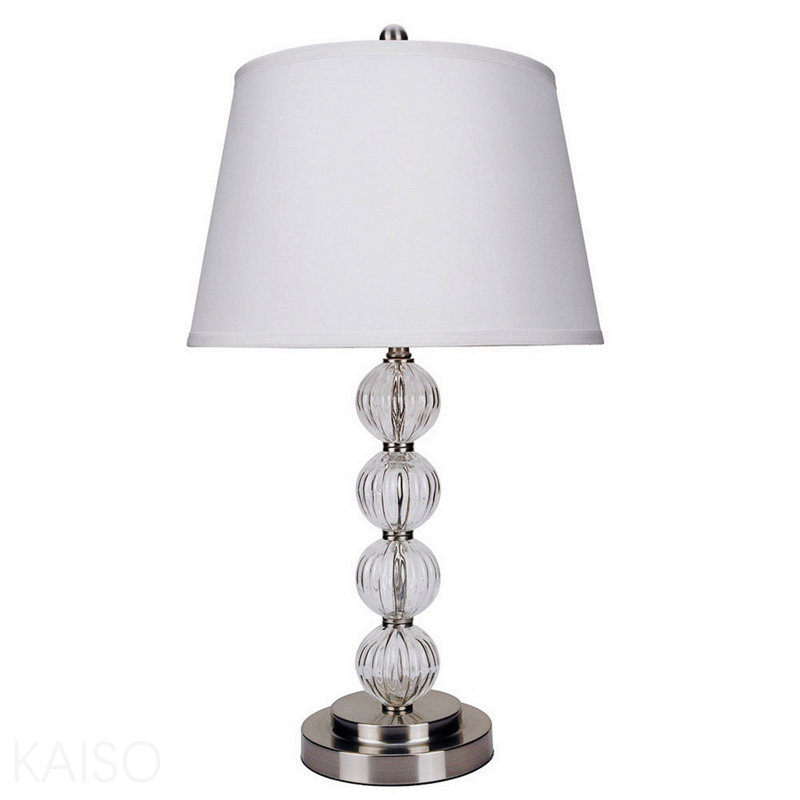 Lampe de table en métal de 28,5 po de hauteur avec finition en nickel satiné et orbe, abat-jour en lin