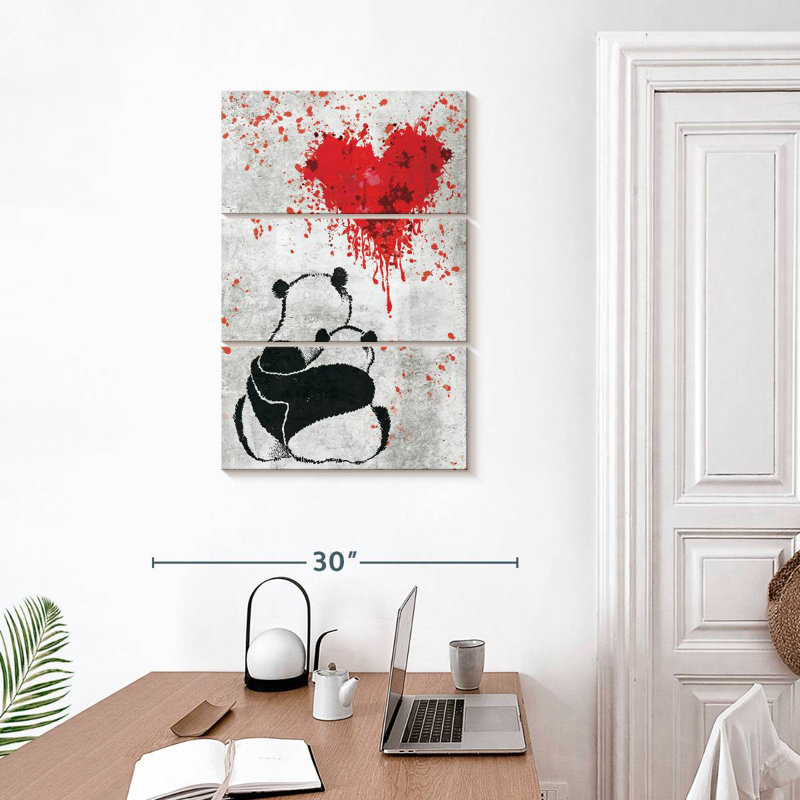 Hardie Panda Romance, 32" H x 20" W