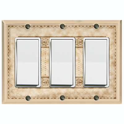 Élégant tapis beige avec motif de tapis et plaque murale à 3 interrupteurs à bascule