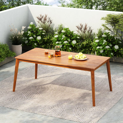 Table en bois pour repas à l'extérieur - Aspect grain naturel, profondeur 179,8 cm, largeur 87,5 cm, hauteur 74,5 cm, poids 23,2 kg. Montage facile. Finition élégante.