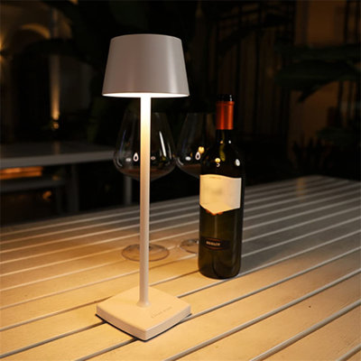 Lahela Metal Table Lamp