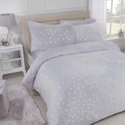 Dyar Polyester Dots Duvet Cover Set with Pillowcases Included