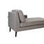 Chaise confortable en bois massif-106877949