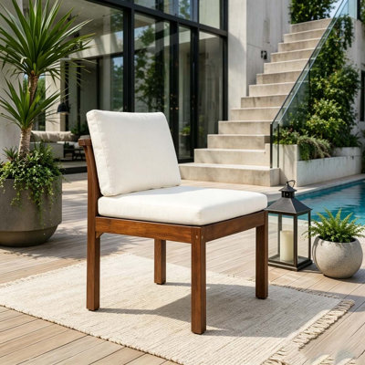 Chaise d'extérieur en bois d'acacia