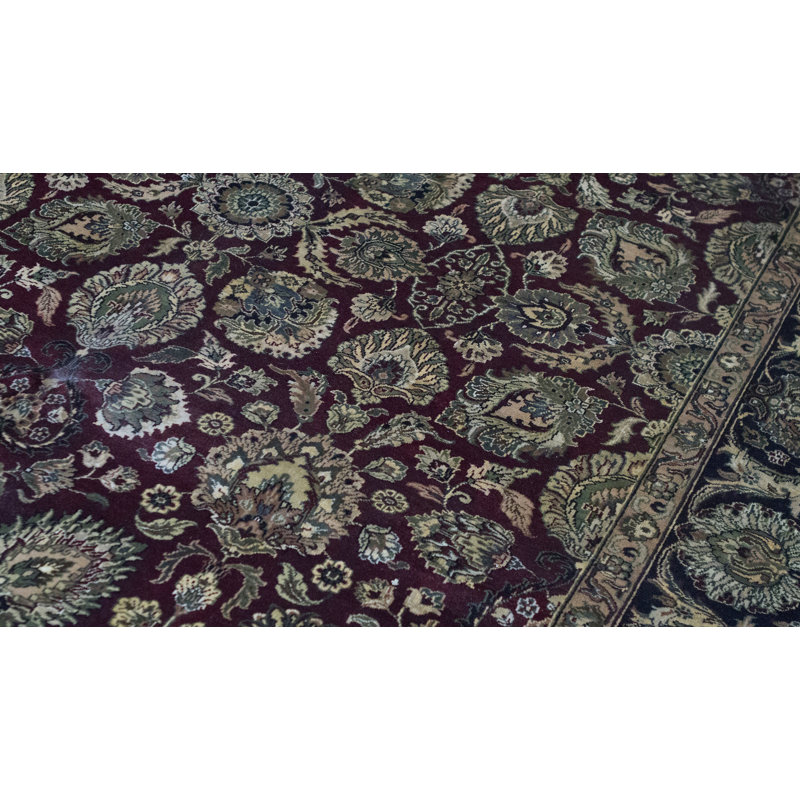 Tapis rouge et noir noué à la main de haute qualité