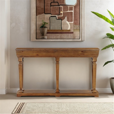 Console sophistiquée au design polyvalent pour des intérieurs élégants