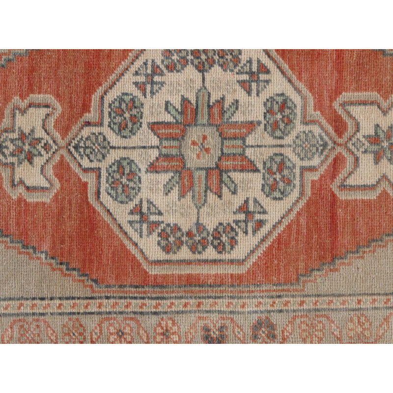 Wool Area Rug in Red