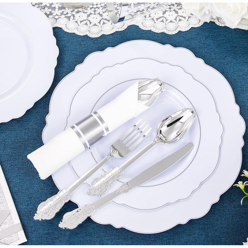 COEN 350-piece plastic plate set includes 100 plates, 50 pre-rolled napkins with silverware, and 50 cups