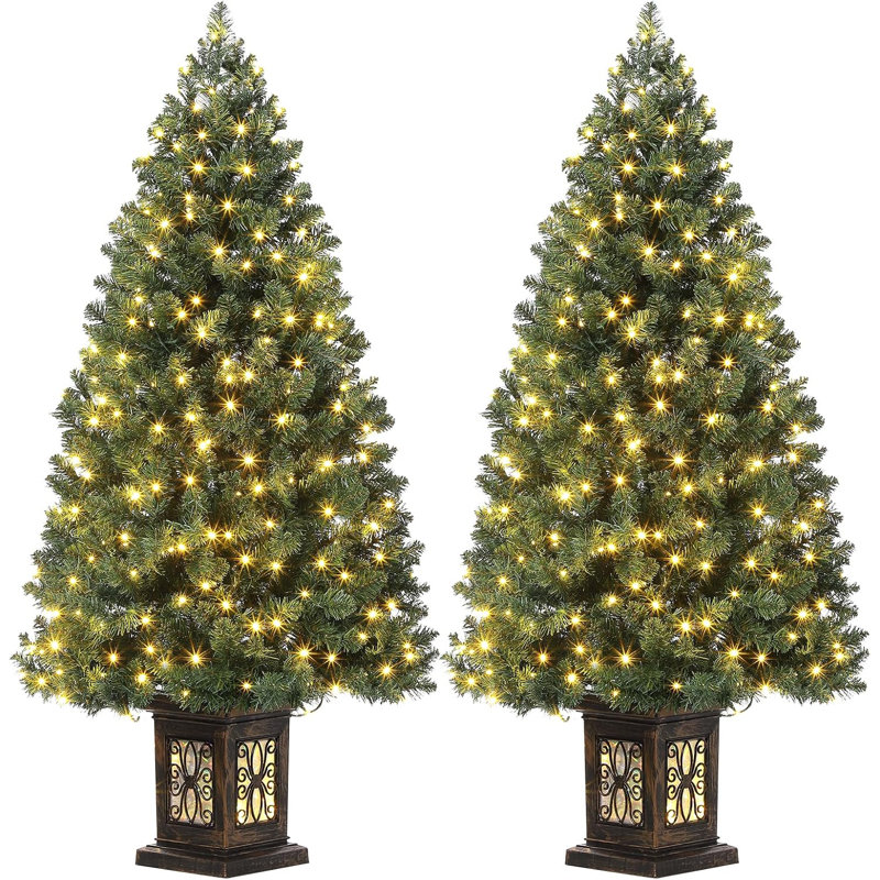 Arbre de Noël artificiel pré-éclairé avec lumières blanc chaud, arbre de Noël complet enneigé 4,5 pi avec 8 modes d'éclairage, arbre de Noël pré-éclairé avec 386 branches, base 200 lumières et base antique, 2 PCS