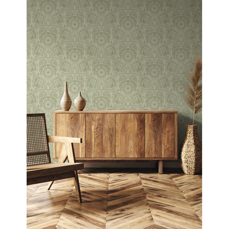 Llewelyn-Bowen - Off The Wall Floral Non-Woven Wallpaper Roll, Green