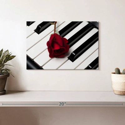 Harnek, touches de piano et rose