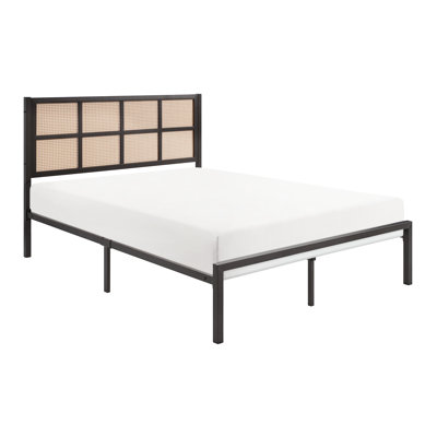 Lit pour grand lit en métal blanc, tête de lit en fausse canne pour un style côtier décontracté, lit sans sommier requis avec cadre, tête de lit, meubles, pas