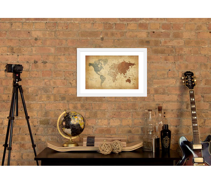 « Map of the World III », impression, Cadre blanc, H 24 po x l 32 po x P 1 po