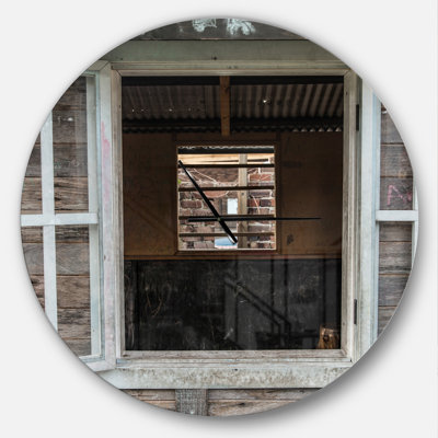 Horloge murale Swigart Farmhouse Designart