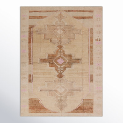 Medallion Tan/Pink Area Rug