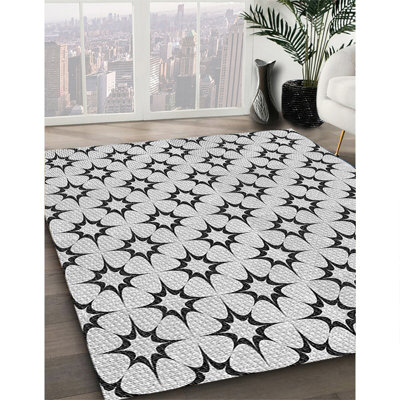 Tapis gris tissé à la machine