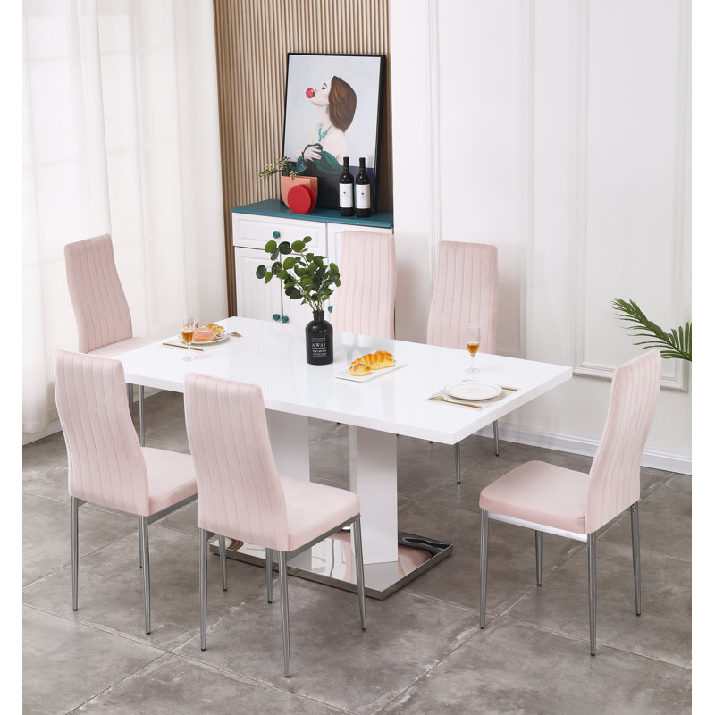 Brittlynn 6 - Person Dining Set, Pink
