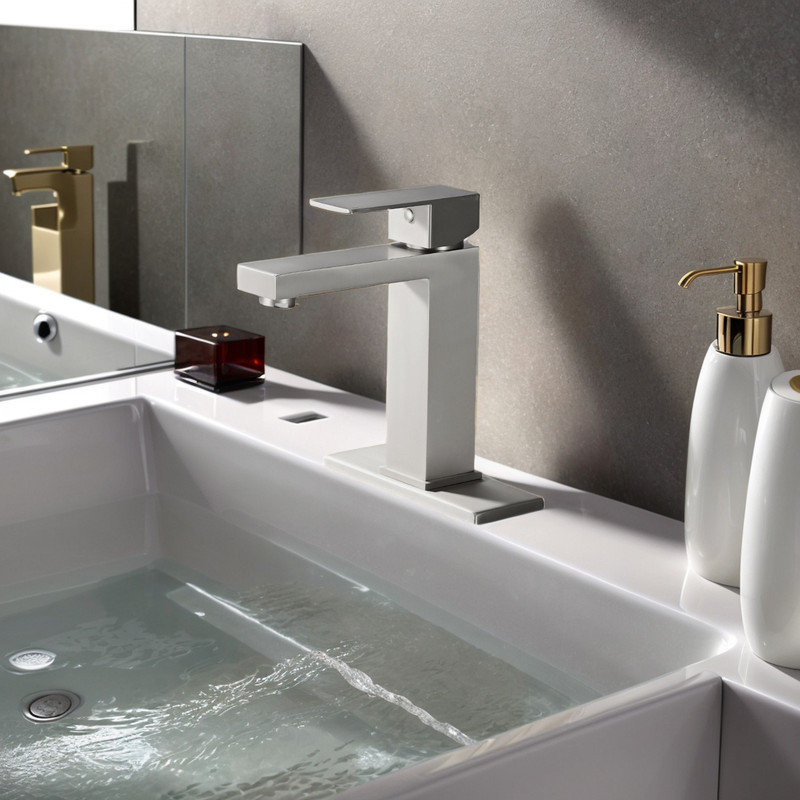Single-handle Bathroom Faucet, Brushed Nickel