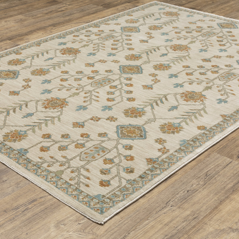 Graicyn Global Traditonal Beige/ Rust Area Rug, Rectangle 5'3" x 7'9"