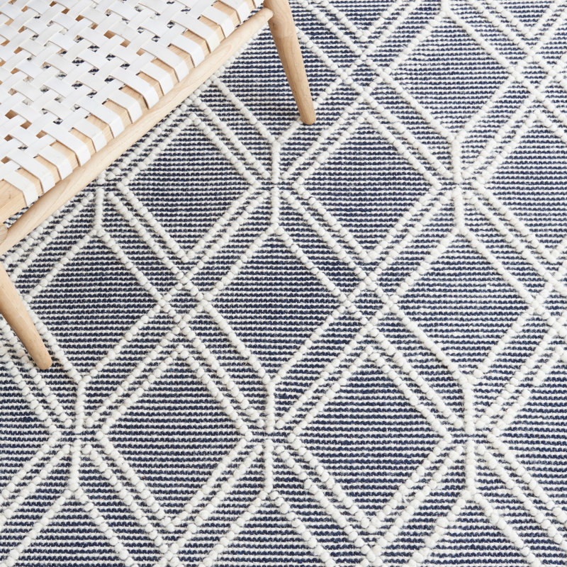 Jacques Hand Woven Wool/Cotton Southwestern Rug in Navy/Ivory, Rectangle 5' x 8'