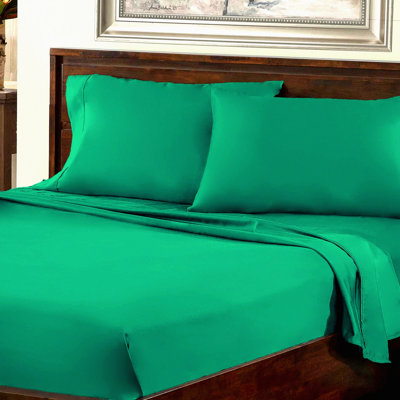 CoolMax Comfort 4-Piece Bedding Set - Cooling, Breathable, Soft - 100% Cotton - Fitted Sheet, Flat Sheet, Pillowcase