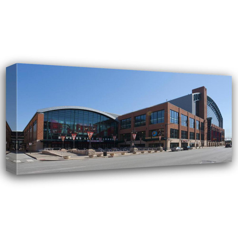 Bankers Life Fieldhouse, H 12 po x l 24 po