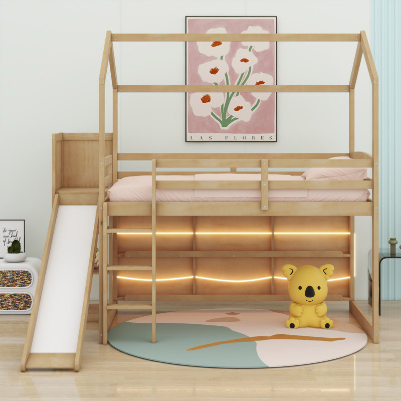 Lit mezzanine en bois avec glissade, tablettes de rangement et rampe d'escalade, Naturel