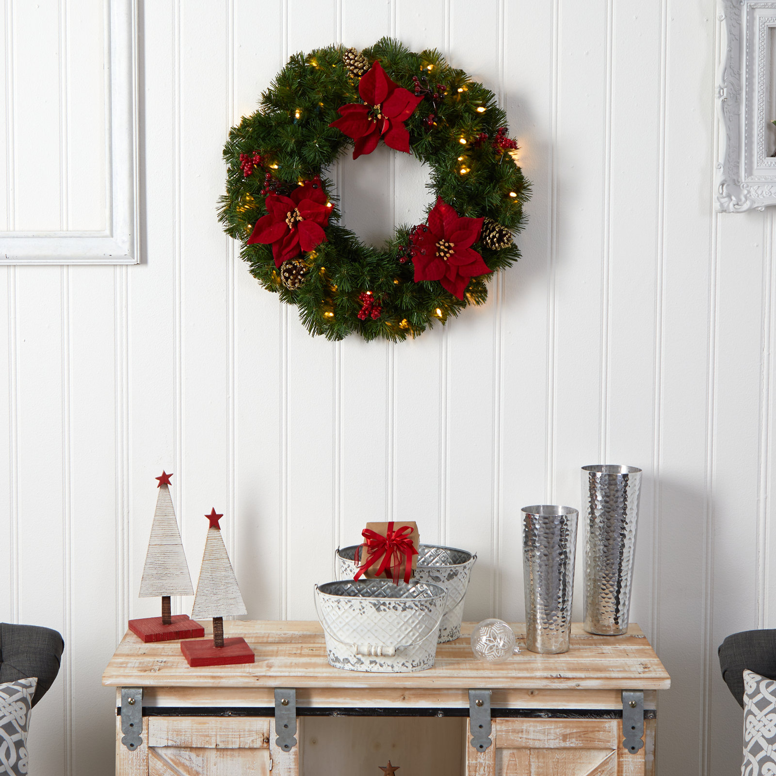 24'' Lighted Wreath