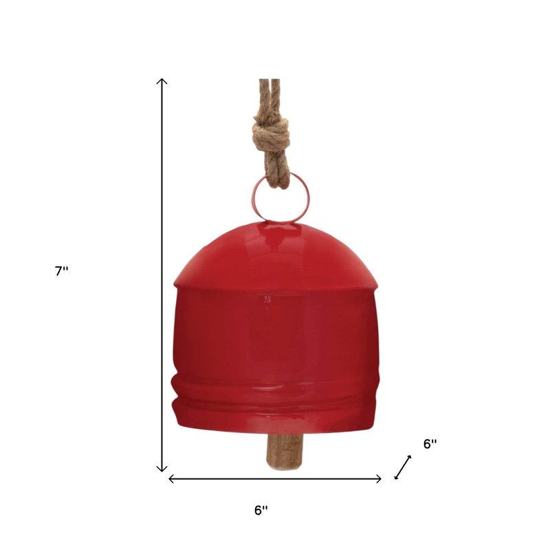 Ensemble de quatre ornements en forme de cloche de Noël rouges et naturels