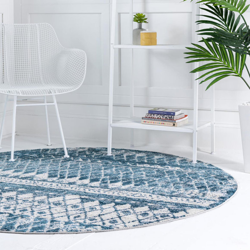 Geometric Indoor Rug, Round 7'1"