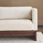 Canapé rembourré 77 po à accoudoirs carrés moderne 77 po avec base en bois massif (beige)-102896837