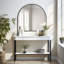 Miroir de salle de bain en métal-785607961-769988159