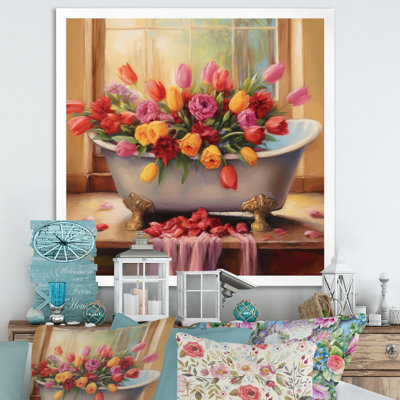 Baignoire rétro avec tulipes rouges et jaunes sur toile