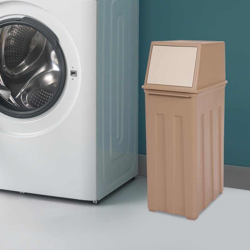 8 Gallon Trash Can With Lid, Brown