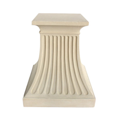 Fluted Pedestal
