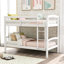 Lit simple au-dessus d'un lit superposé blanc avec option de chambre à coucher dans un cadre solide et stable. Peut accueillir deux personnes confortablement. L 82,52 po x l 42,87 po x H 60,54 po