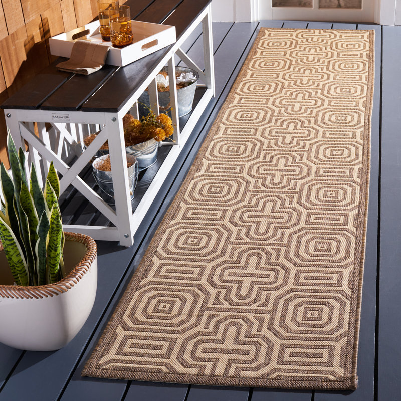 Arneshia Geometric Brown/Natural Indoor / Outdoor Area Rug, Runner 2'3" x 6'7"